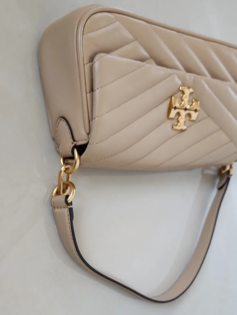 Tory Burch pics measurements